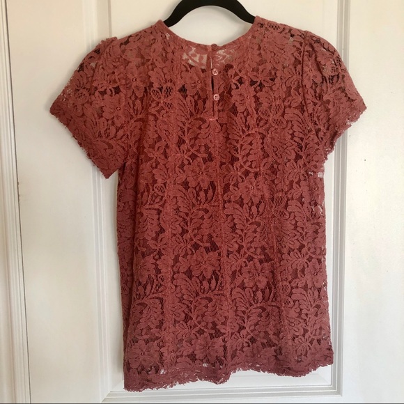Chelsea28 Short sleeved lace top - Picture 2 of 7